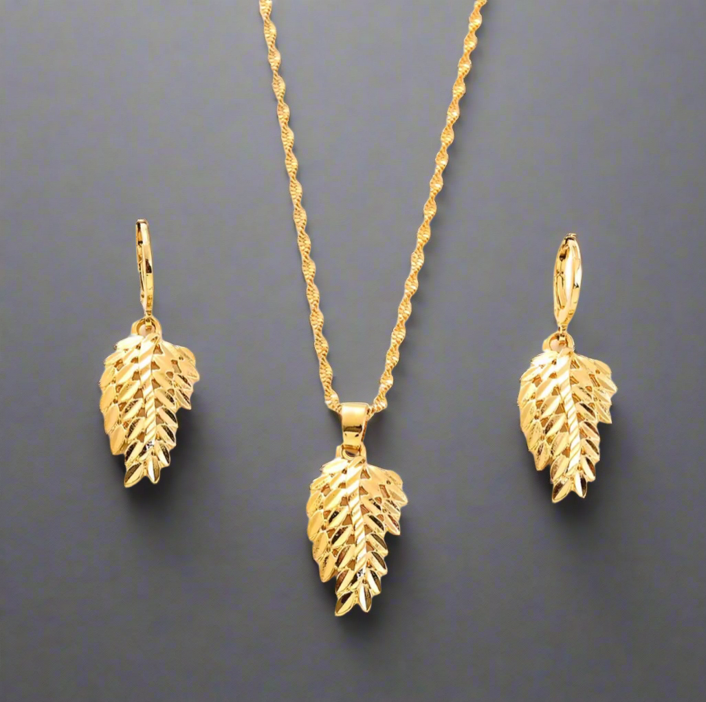 Dainty Leaf Three-Piece Set